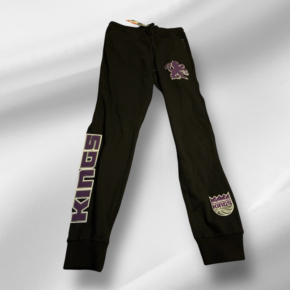 Pro Standard Sacramento Kings Sweatpants - Size S, NWT